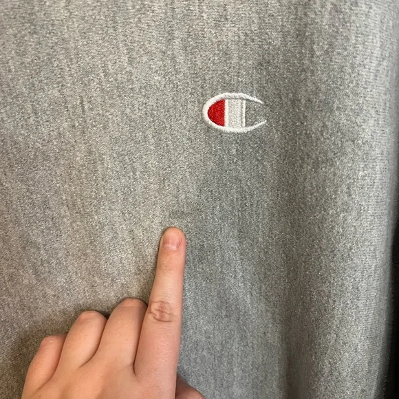 Champion Unisex Reverse Weave Gray Crewneck Sweater - Picture 4 of 7